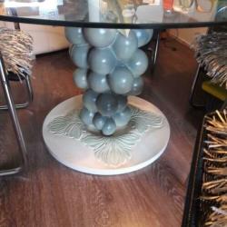 Bijzondere vintage eettafel druif