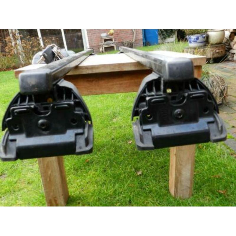 Te koop dakdragers voor een Seat leon St / Bj:2016 tot heden