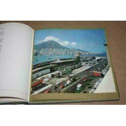 Fotoboek - Hongkong - World of Contrasts - 1970 !!