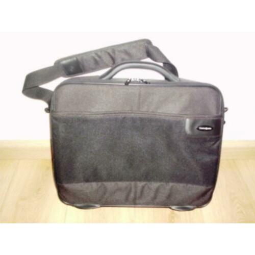 Samsonite Nylon laptoptas afm. 35x30x10cm in nieuwstaat
