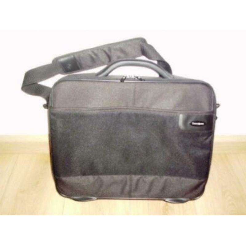 Samsonite Nylon laptoptas afm. 35x30x10cm in nieuwstaat