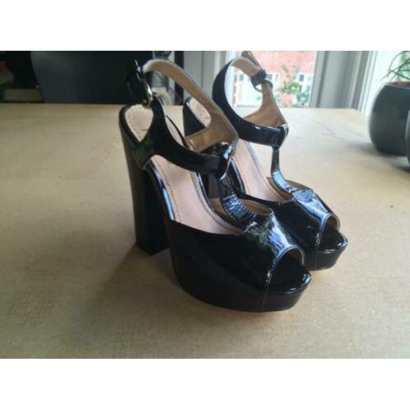 Plateau open pumps zwart maat 37