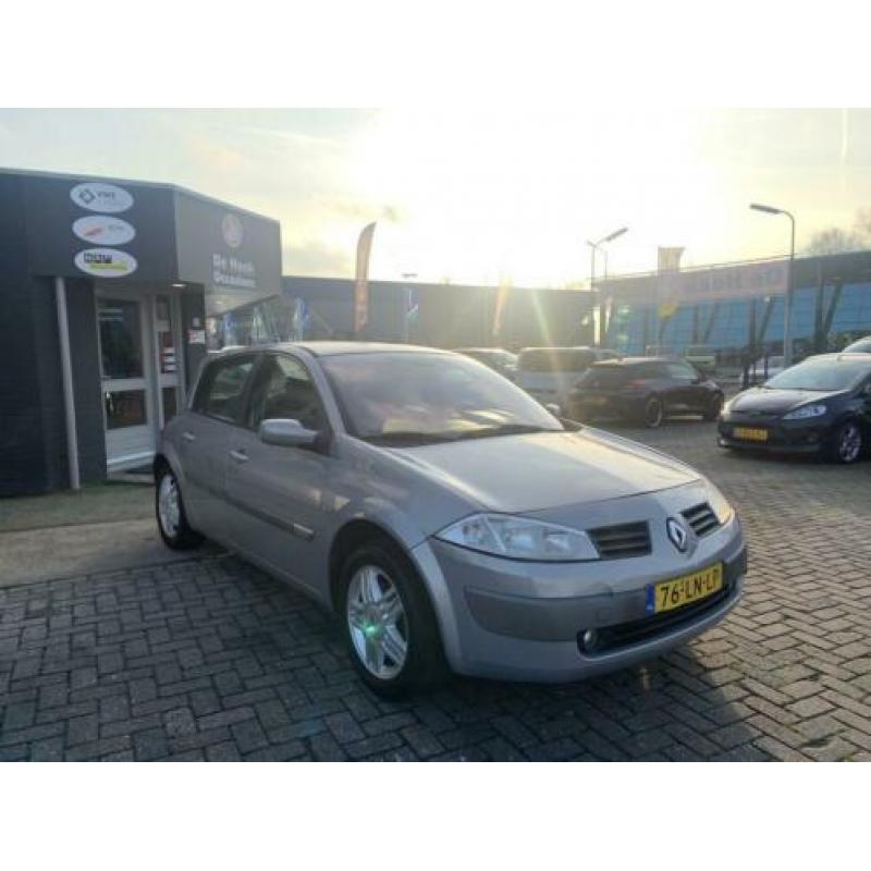 Renault Mégane 1.6-16V Privilège Luxe Ac/ecc ! Cruise ! Nieu