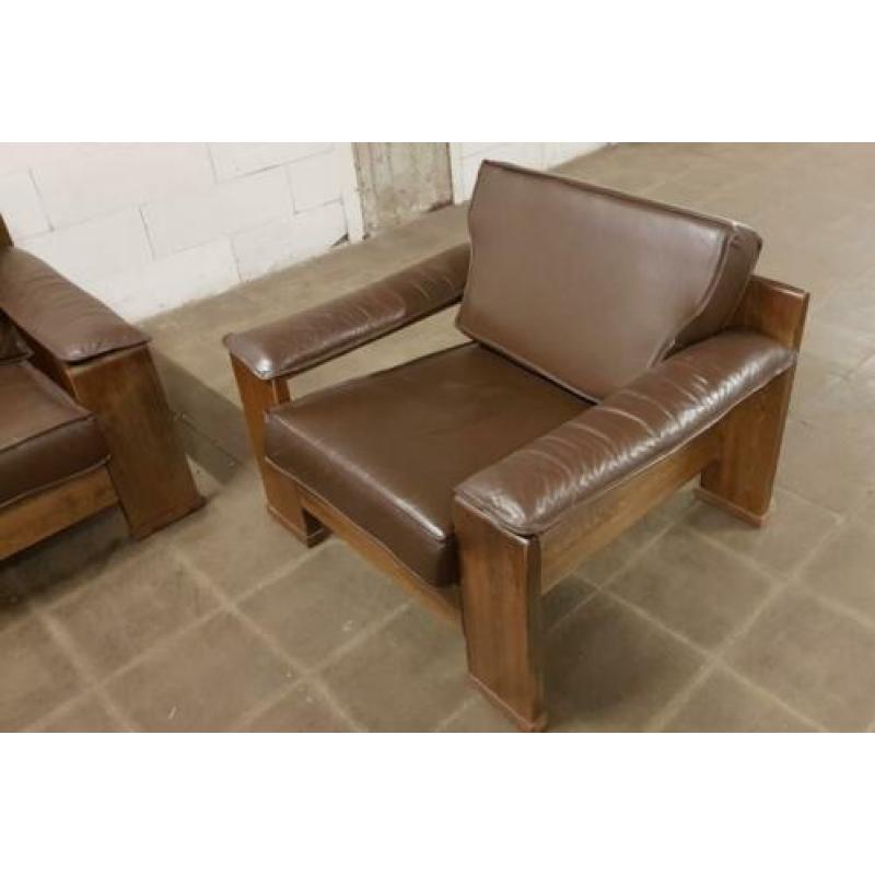 Prachtige leren Leolux seventies vintage set met salontafel