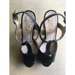 Plateau open pumps zwart maat 37