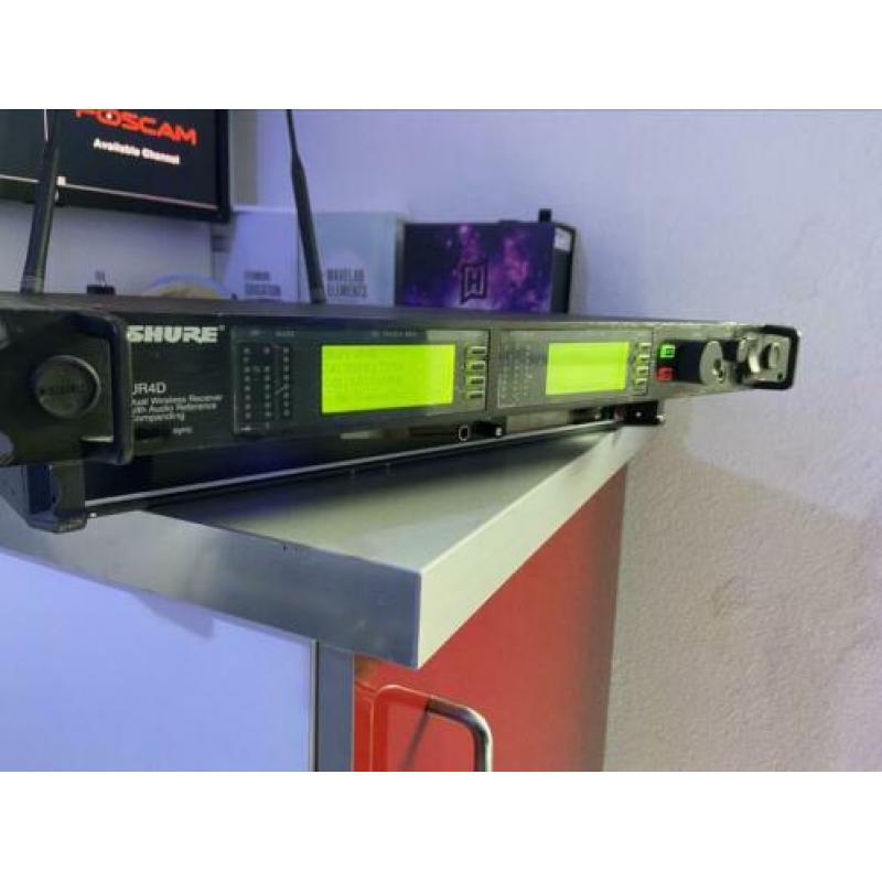 Shure UR4D met 2 Mics