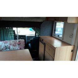 Camper Ci International met stapelbed