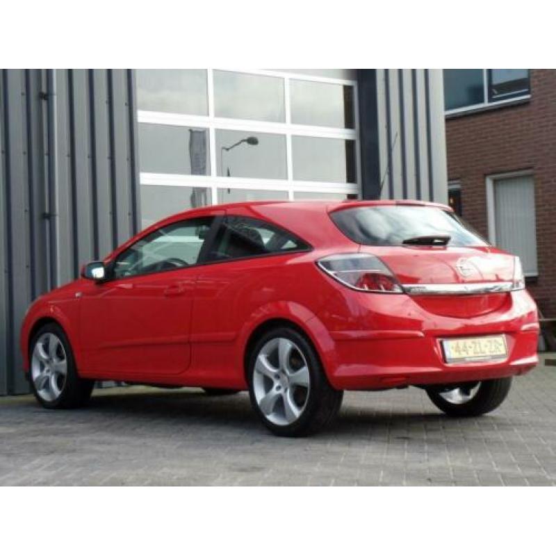 Opel Astra GTC 1.6 Temptation Airco Cruise 18Inch Dealer ond