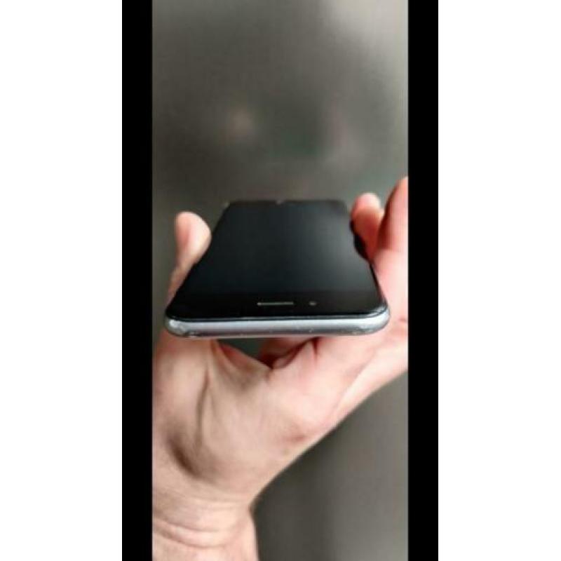 iPhone 6 met Lader & Oplaad kopje Simlock vrij ??SNEL WEG!