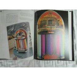 met veel foto's en info prachtig boek Jukebox Art voor de