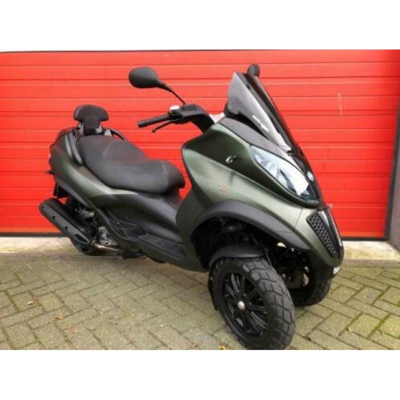 Piaggio MP3 400 LT autorijbewijs. (bj 2009)