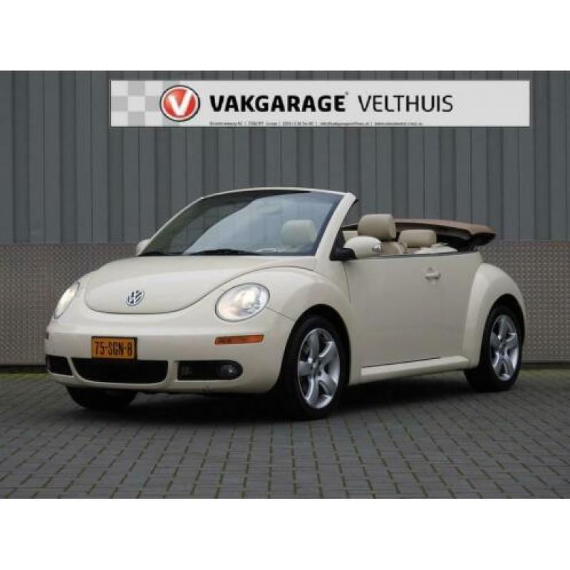 Volkswagen New Beetle CONVERTIBLE 2.5i Highline APK nieuw To