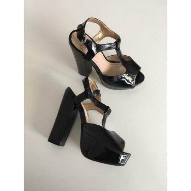 Plateau open pumps zwart maat 37