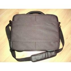 Samsonite Nylon laptoptas afm. 35x30x10cm in nieuwstaat
