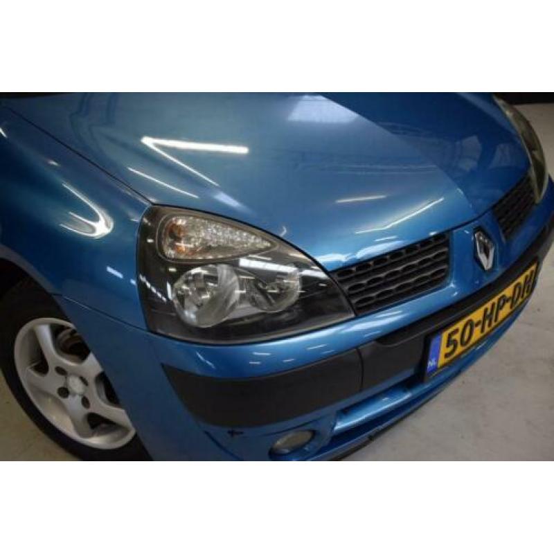 Renault Clio 1.4-16V Expression airco, bj 2001 mooie nette a