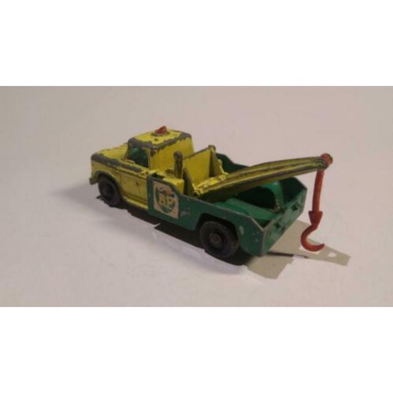 Lesney Matchbox No. 13 Dodge Wreck Truck