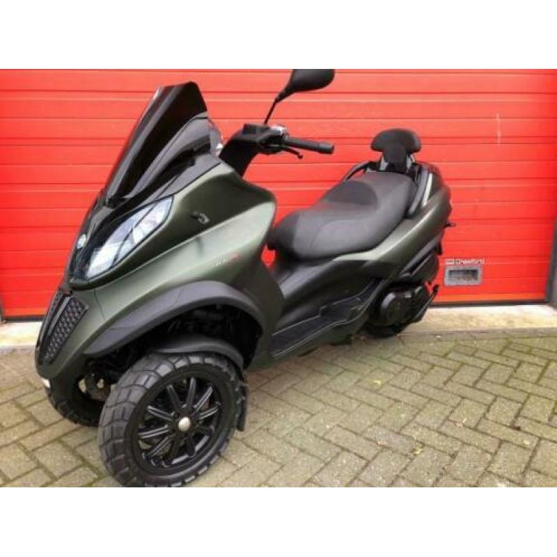 Piaggio MP3 400 LT autorijbewijs. (bj 2009)