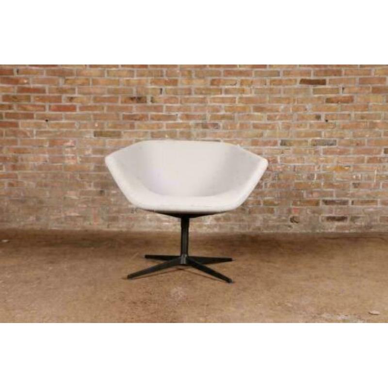 2 Montis Ella fauteuils bij TheReSales