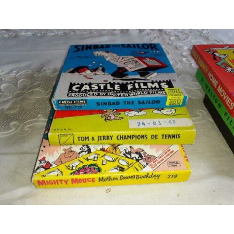 Zes maal 8 mm films met Mickey , Laurel & Hardy en meer