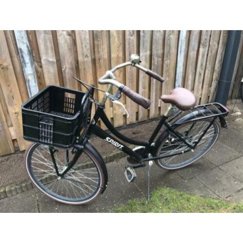 Mooi meisjes fietsen weinig gebruik
