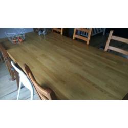 Grenen eettafel