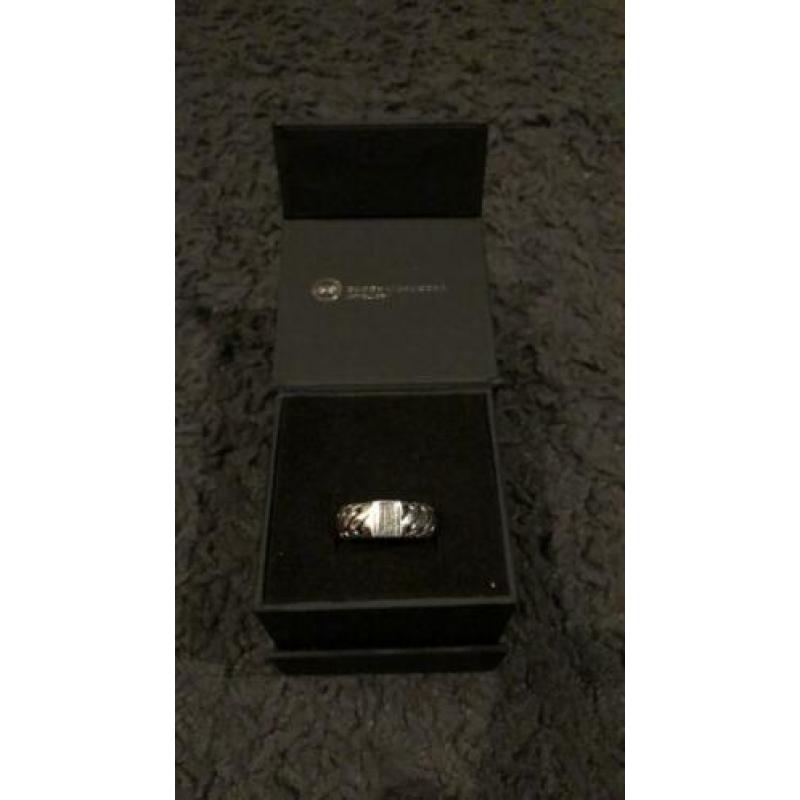 Buddha to Buddha ring maat 18, model Ben, in originele doos