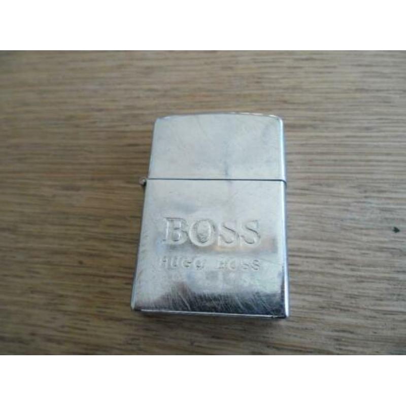 Aansteker. Zippo. Hugo Boss