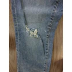 Zara jeans maat 28