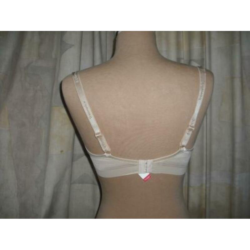 triumph beugelBH maat 75E 75 E