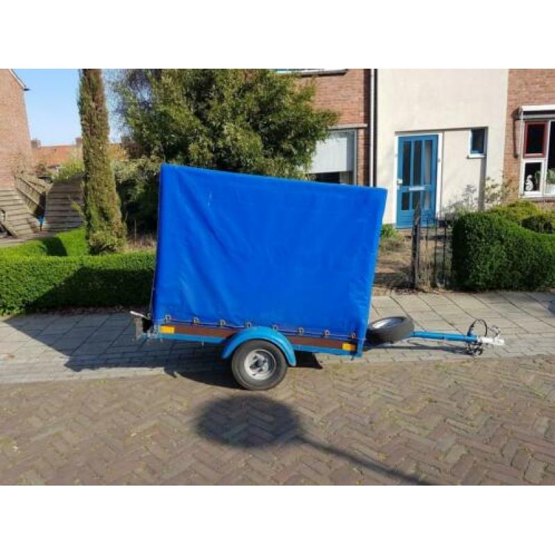 Dichte aanhanger, 135 x 80x 130, waterdicht, zie tekst