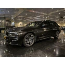 BMW 5-serie Touring 540i xDrive High Executive