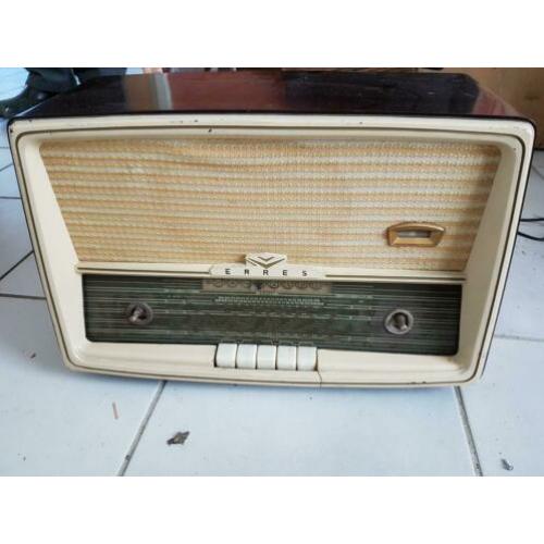 Antieke Erres buizenradio
