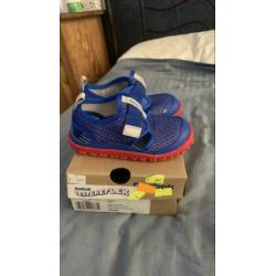 Reebok bff barefoot ventureflex sandalen maat 24 nieuw