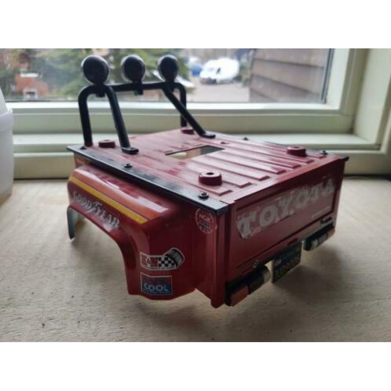 Tamiya vintage hilux achterbak