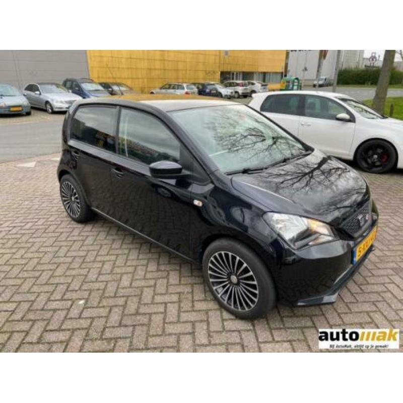 Seat Mii 1.0 zwart velgen Sport navigatie FR line