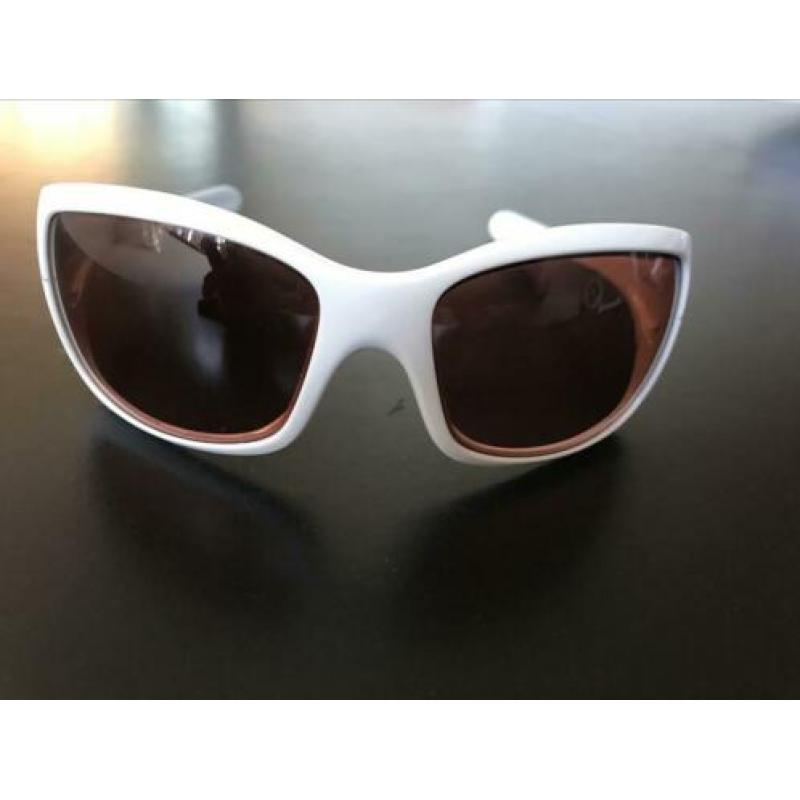 Oakley zonnebril dames Limited Edition!