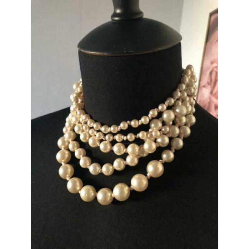 Parel ketting??