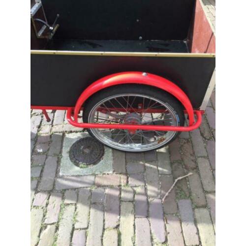 Mooie Bakfiets rood