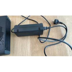 XBOX 360 incl 3 fifa jaartal 15,16,17 spellen