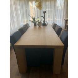Eiken fineer Eettafel incl. 6 stoelen