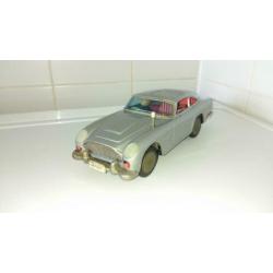 Blikken 007 Auto. James Bond. Aston Martin. Frictie. Japan.