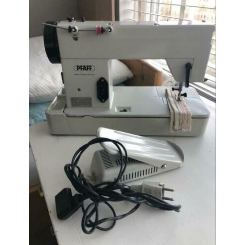 Pfaff 284 naaimachine
