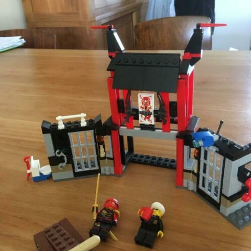 Lego Ninjago 70591 Ontsnapping Uit de Kryptarium Gevangenis
