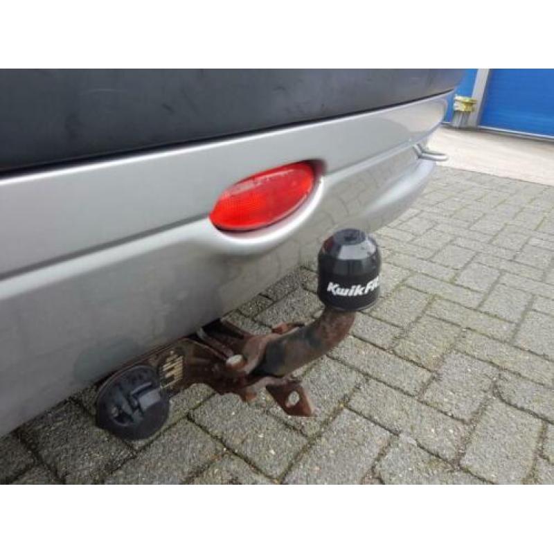 Peugeot 206 1.4 Gentry 5 Deurs Automaat Airco Nap Elektr ram