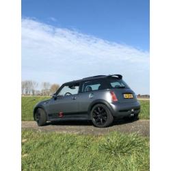 Mini 1.6 16V Cooper S 2004 Grijs