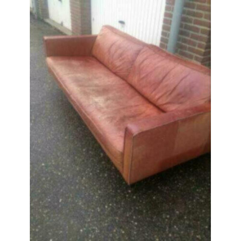 Cognac lederen Loods 5 bank 3,5 zits SLimm Outside