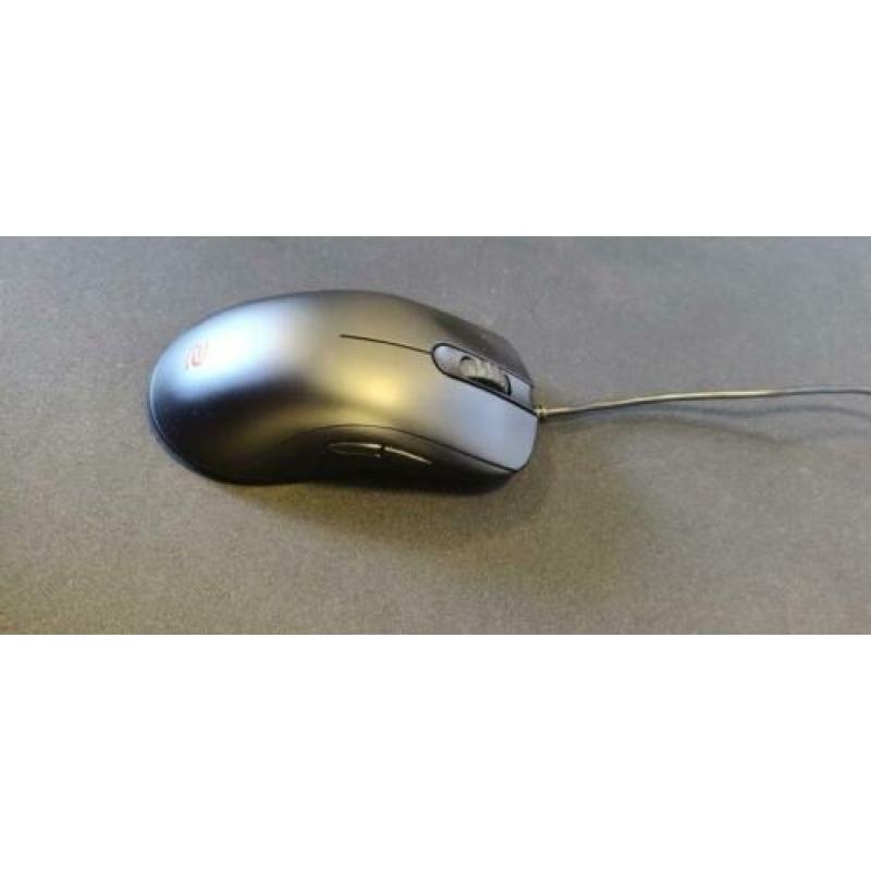 Zowie FK2 gaming muis