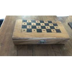 Compleet houten schaakbord
