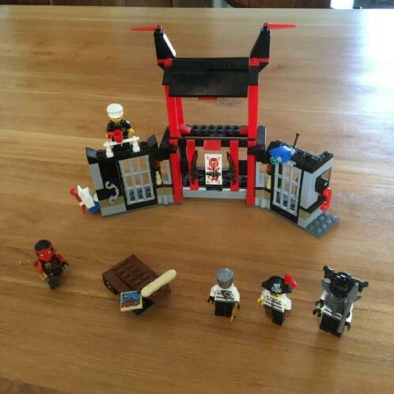 Lego Ninjago 70591 Ontsnapping Uit de Kryptarium Gevangenis