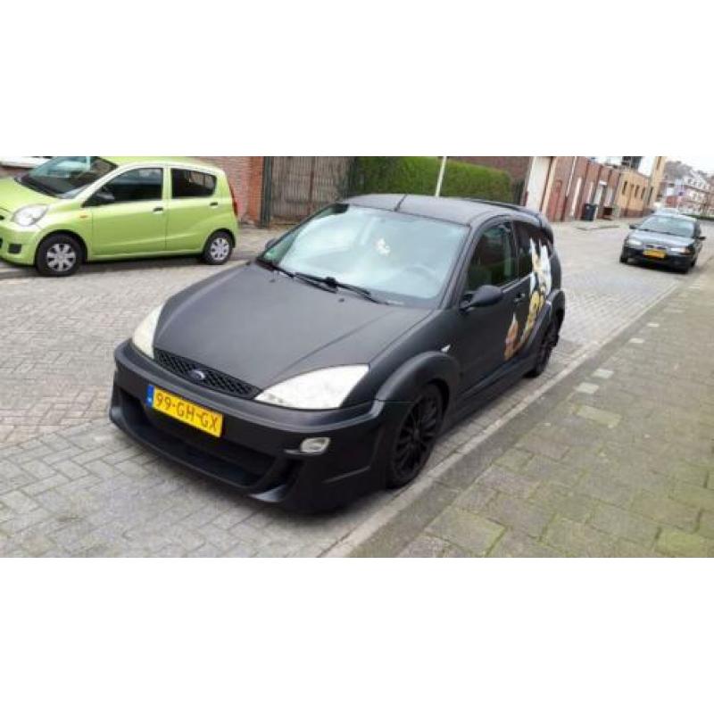 Ford Focus 1.8 I Ambiente 3D 2000 Zwart